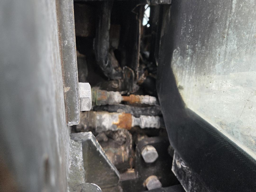 Photo '12' of NEW HOLLAND TS110 4WD Tractor