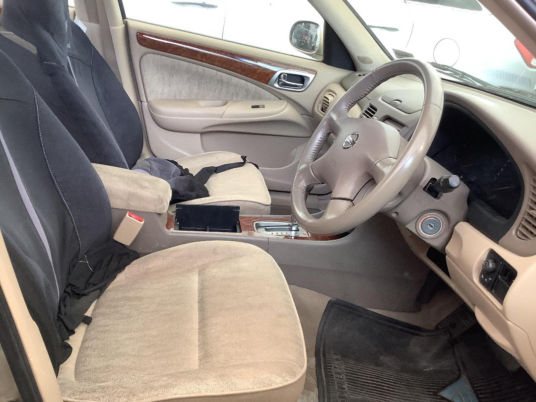 Photo '8' of Nissan Bluebird Sylphy