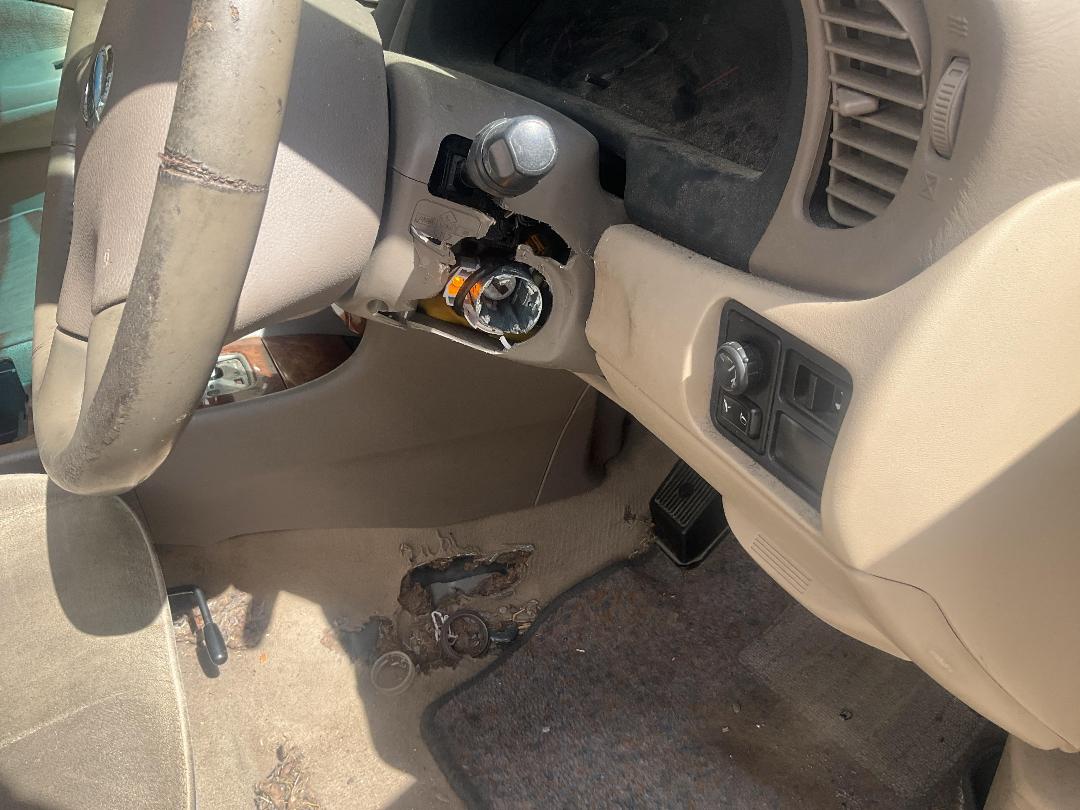 Photo '12' of Nissan Bluebird Sylphy