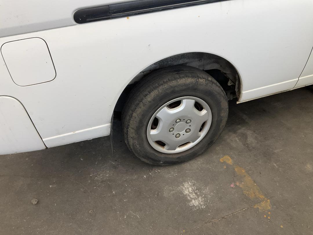 Photo '24' of Nissan Caravan Photo '24' of Nissan Caravan