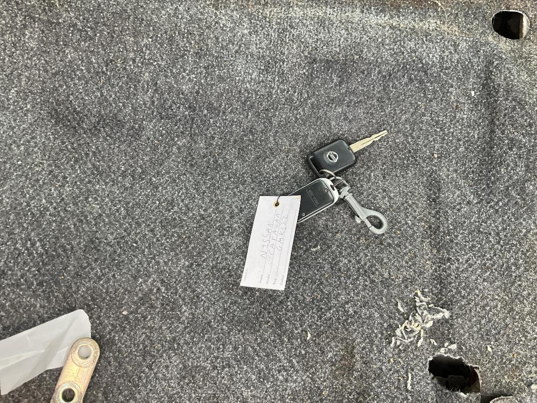 Photo '11' of Nissan Caravan Photo '11' of Nissan Caravan