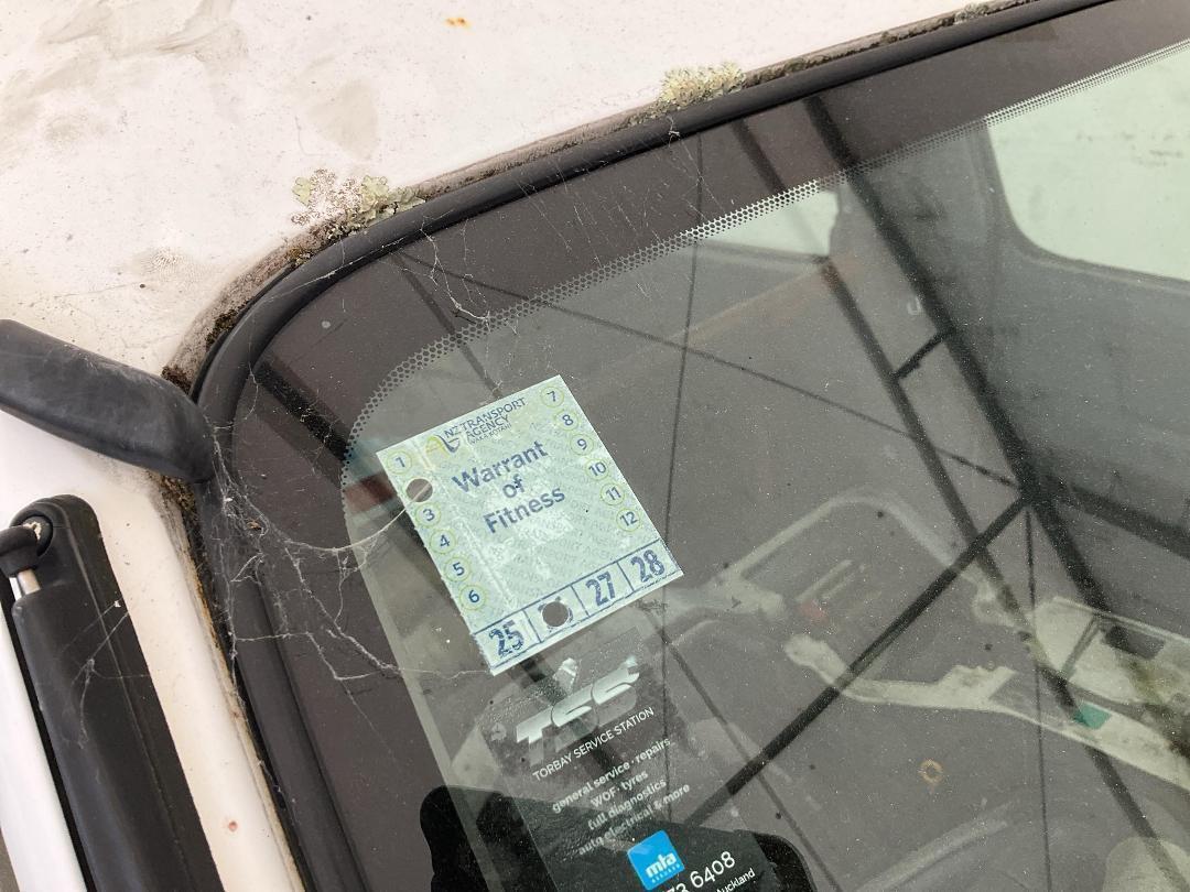 Photo '27' of Nissan Caravan Photo '27' of Nissan Caravan