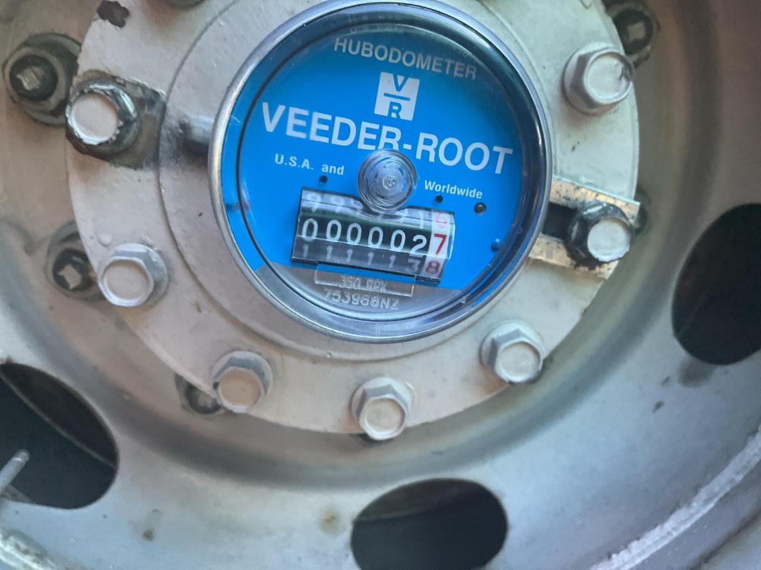 Photo '37' of Nissan Diesel CG400 Curtainsider