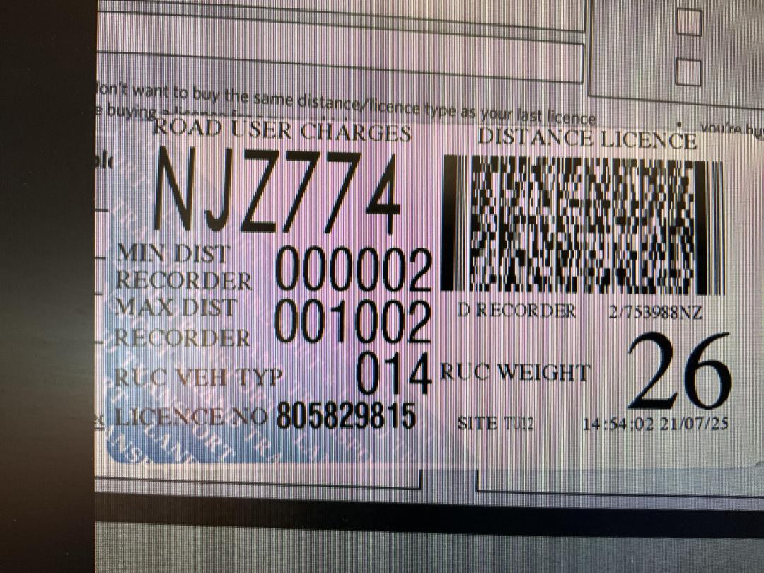 Photo '38' of Nissan Diesel CG400 Curtainsider