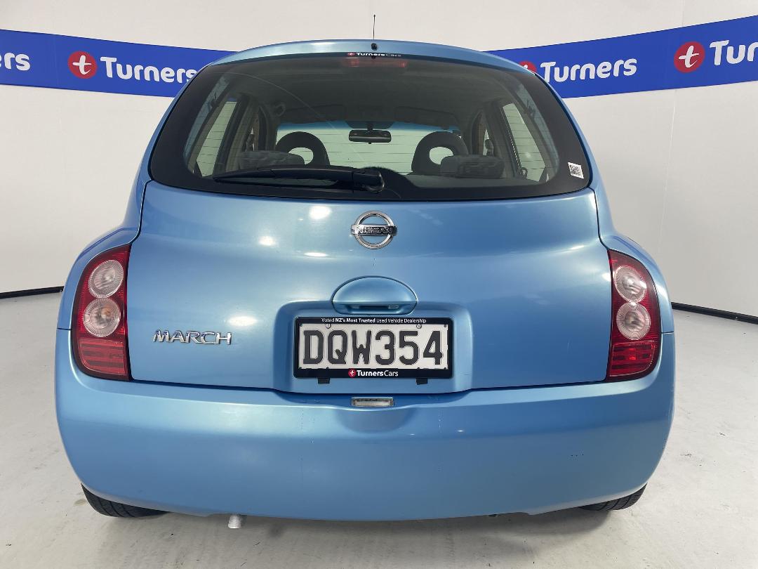 Photo '6' of Nissan March