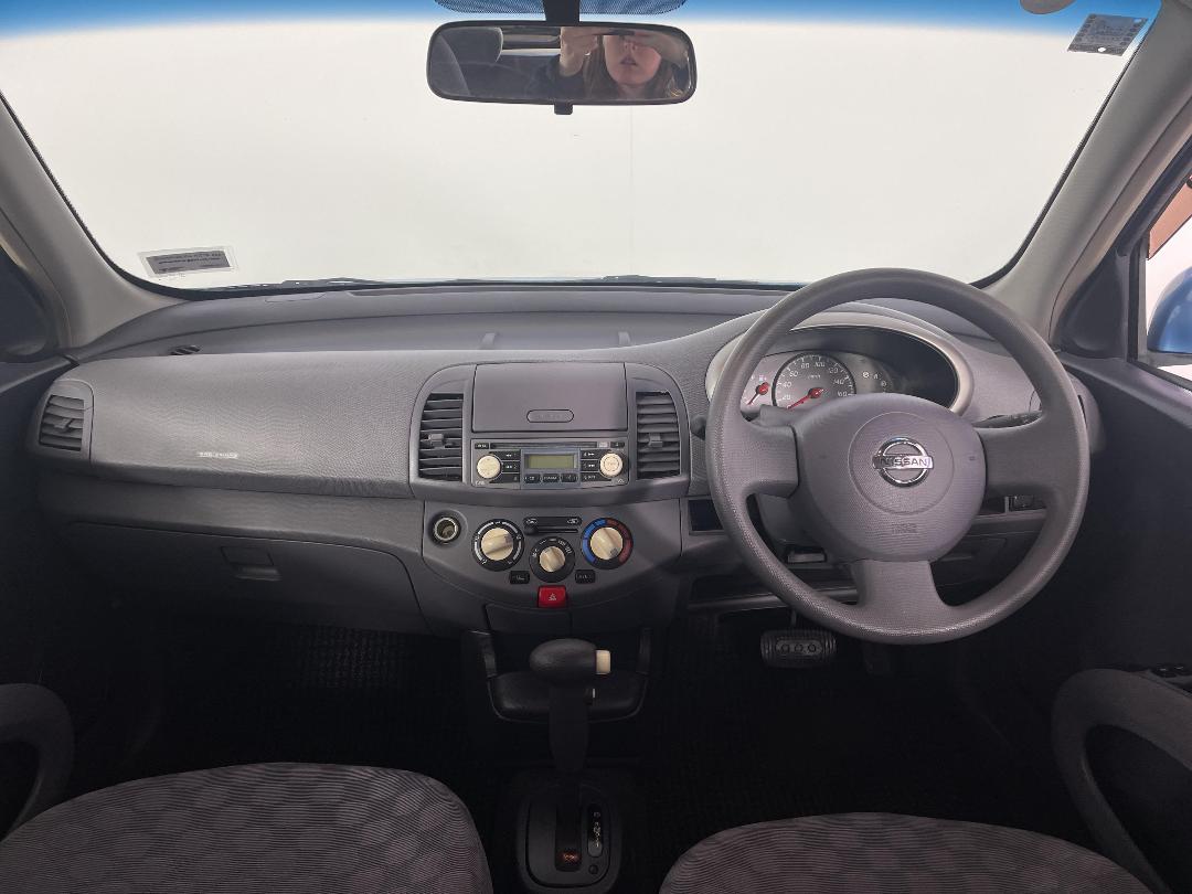 Photo '17' of Nissan March