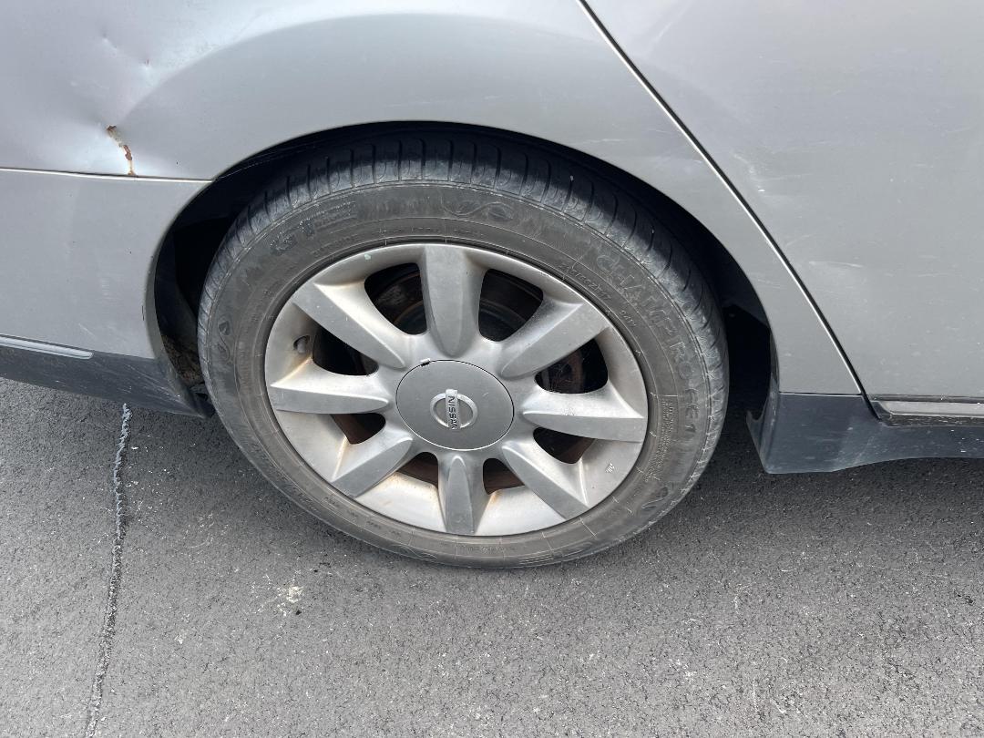 Photo '8' of Nissan Maxima ST