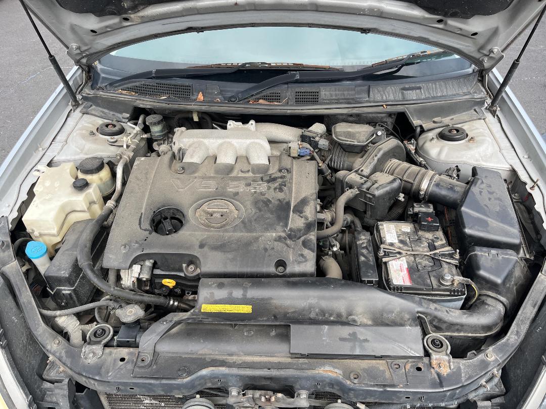 Photo '11' of Nissan Maxima ST