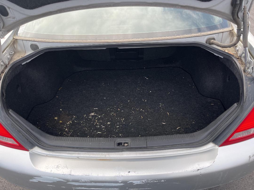 Photo '17' of Nissan Maxima ST