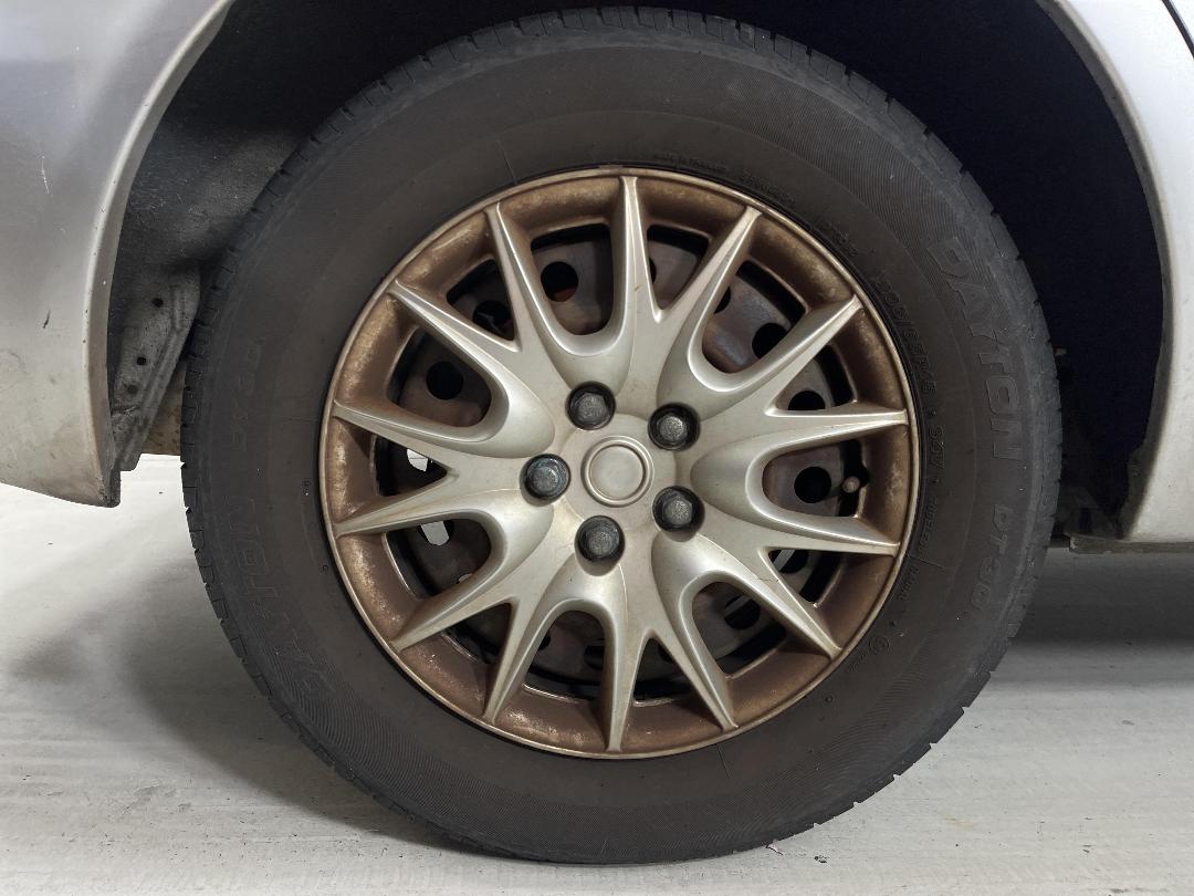 Photo '10' of Nissan Maxima SI