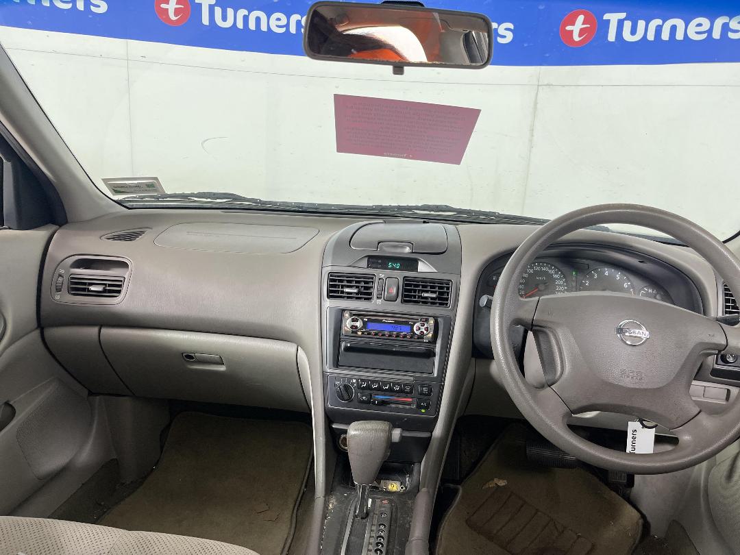 Photo '14' of Nissan Maxima SI