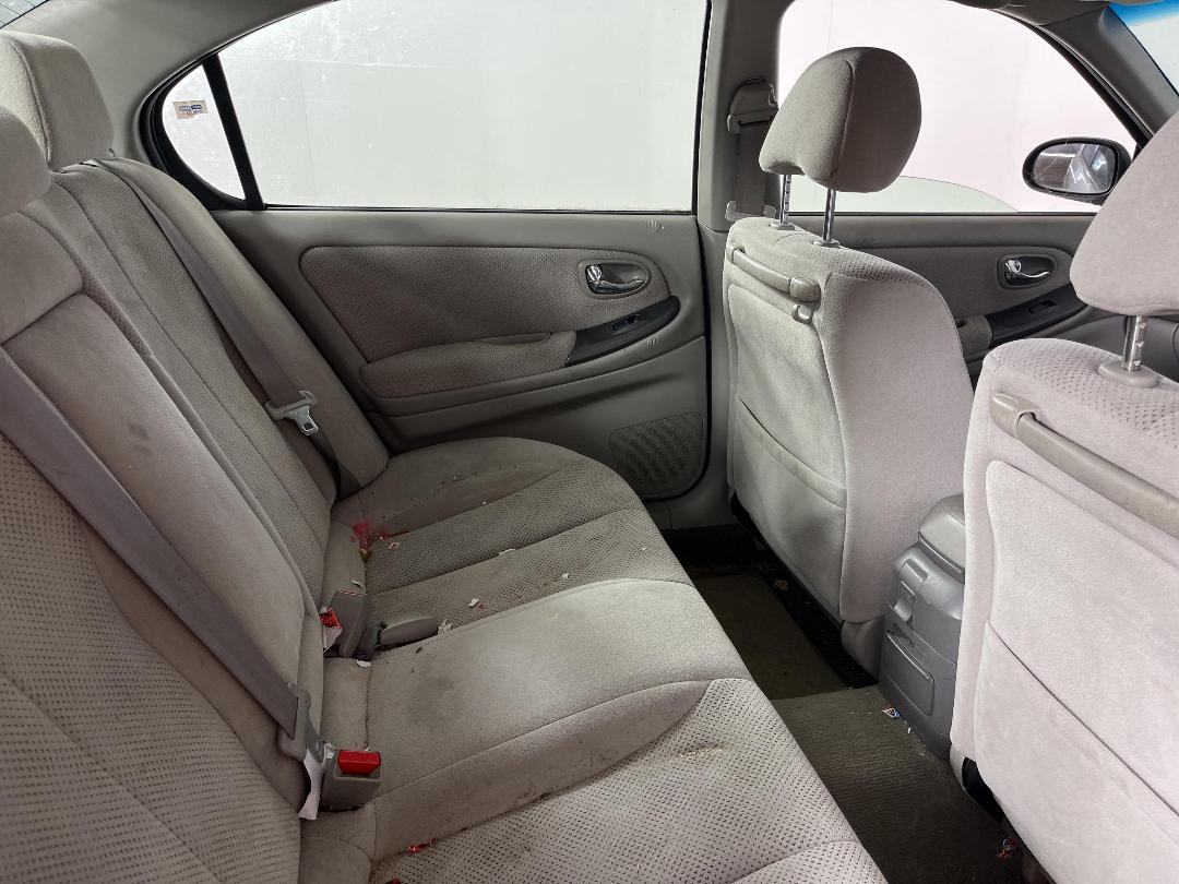 Photo '17' of Nissan Maxima SI