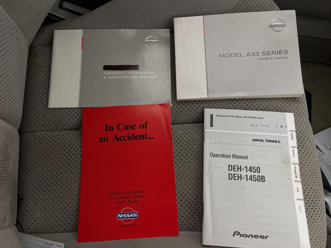 Photo '21' of Nissan Maxima SI