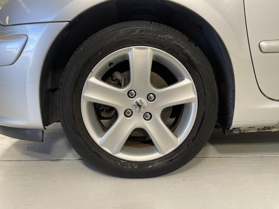 Photo '10' of Peugeot 307