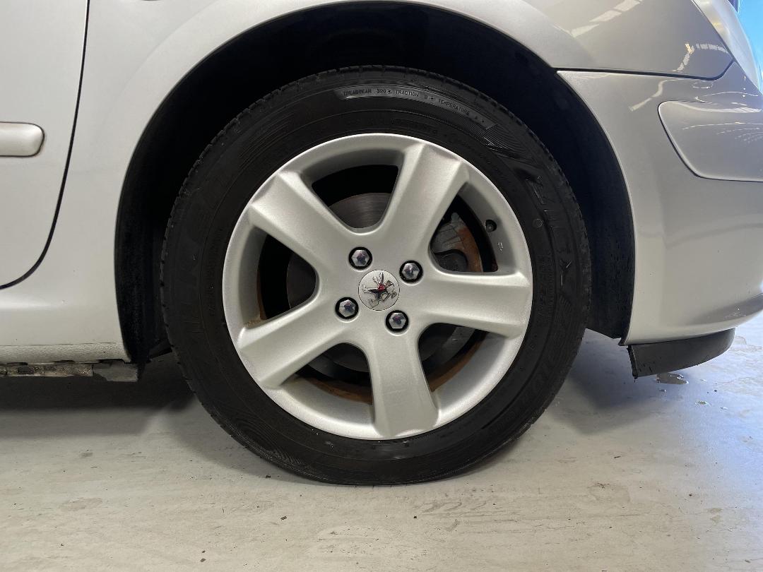 Photo '9' of Peugeot 307