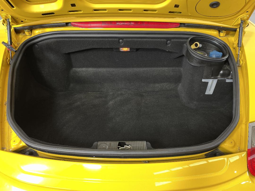 Photo '14' of Porsche 986