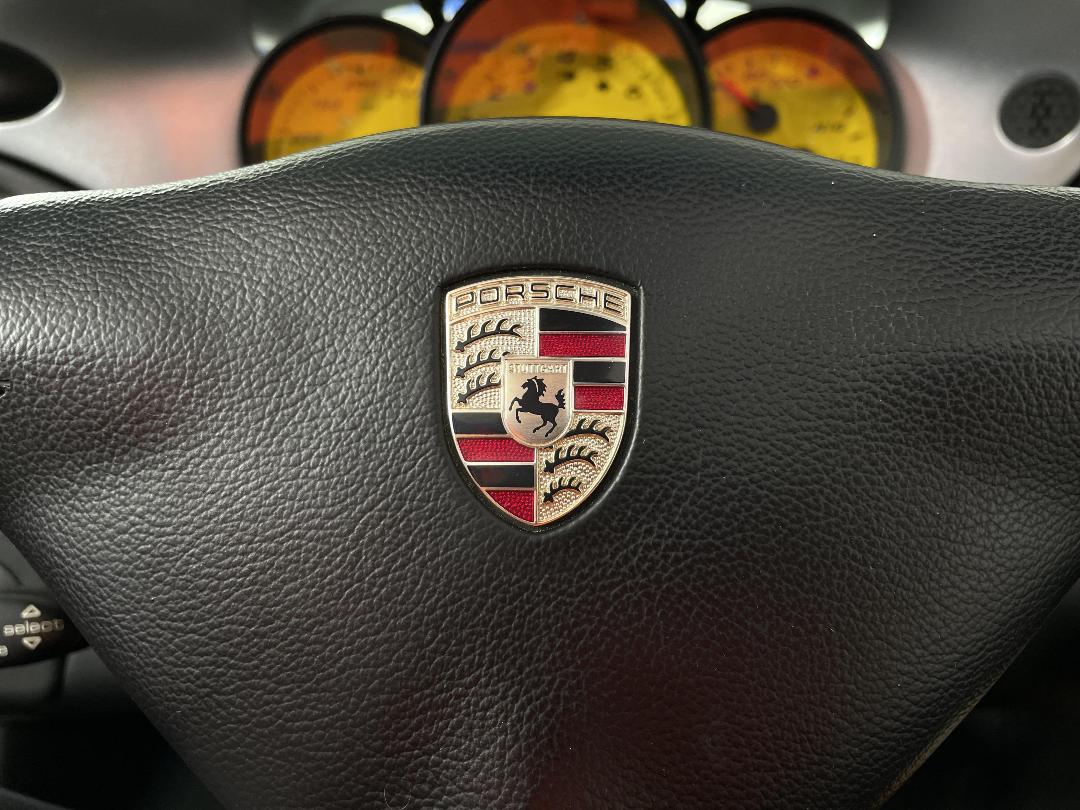 Photo '28' of Porsche 986
