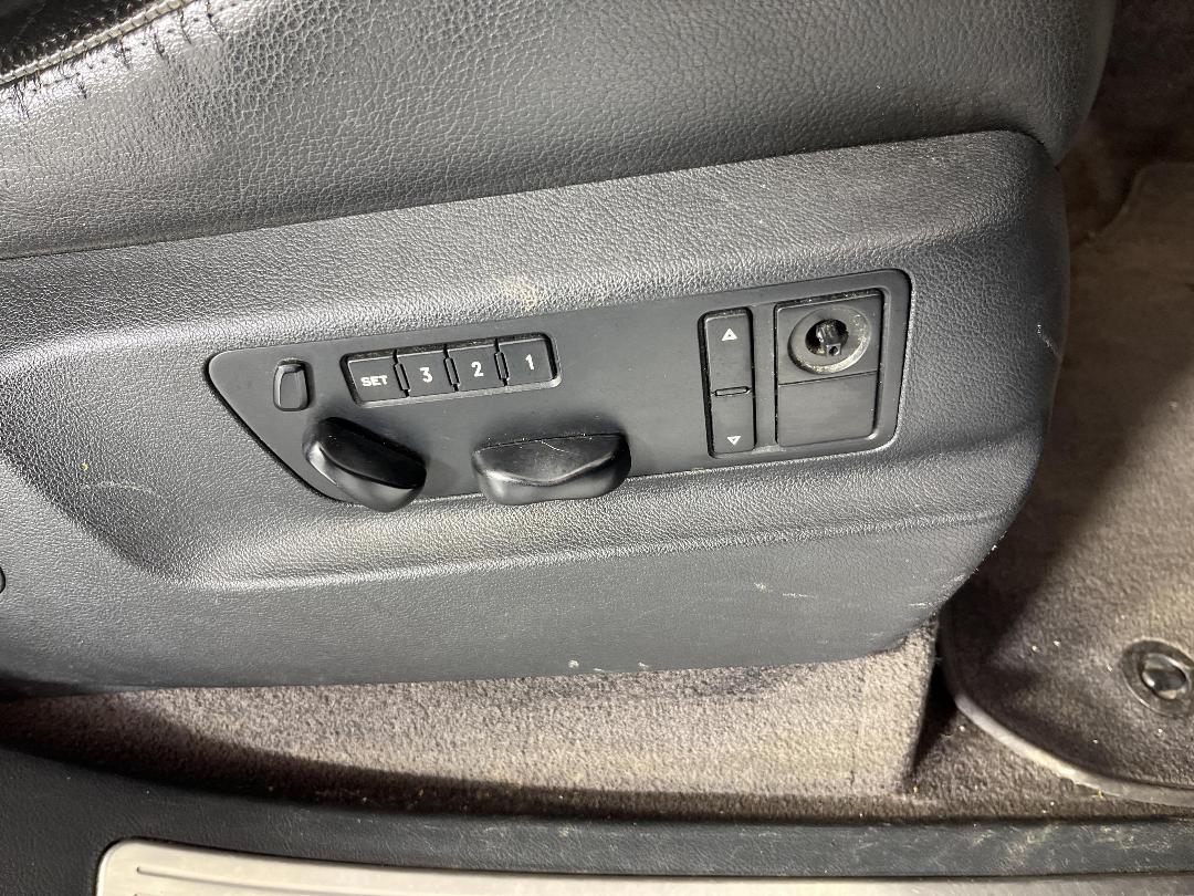 Photo '27' of Porsche Cayenne Turbo