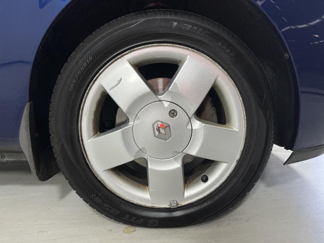 Photo '9' of Renault Clio