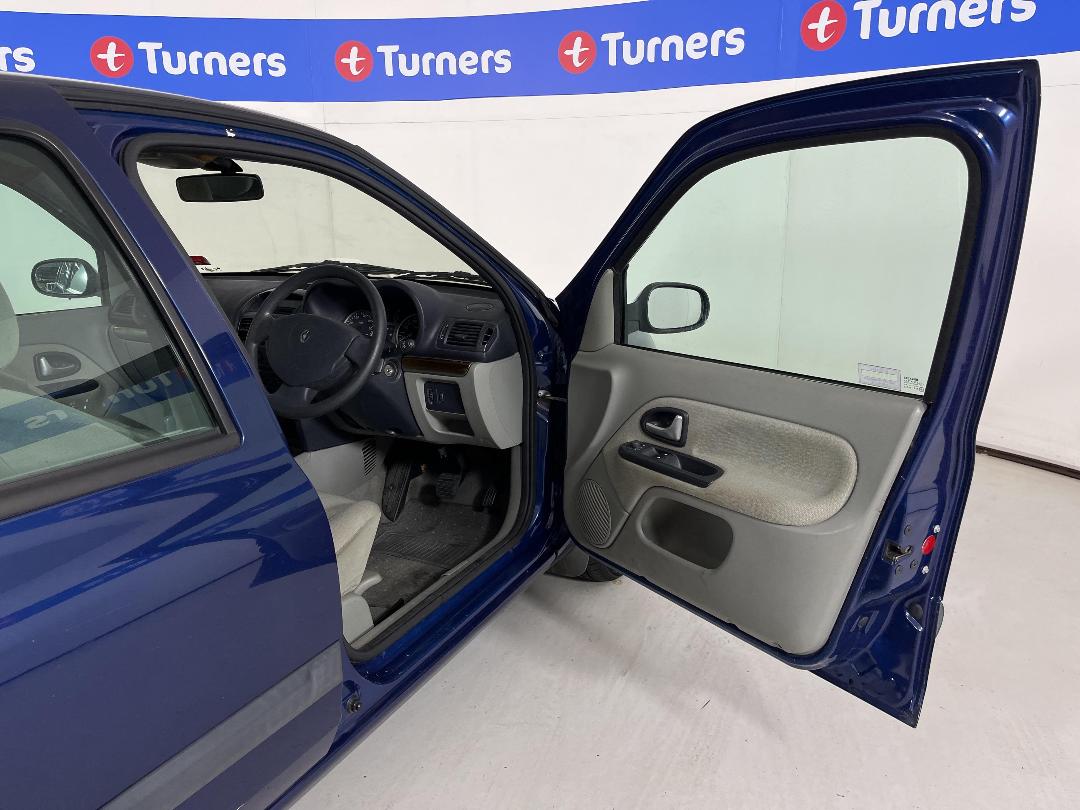 Photo '15' of Renault Clio