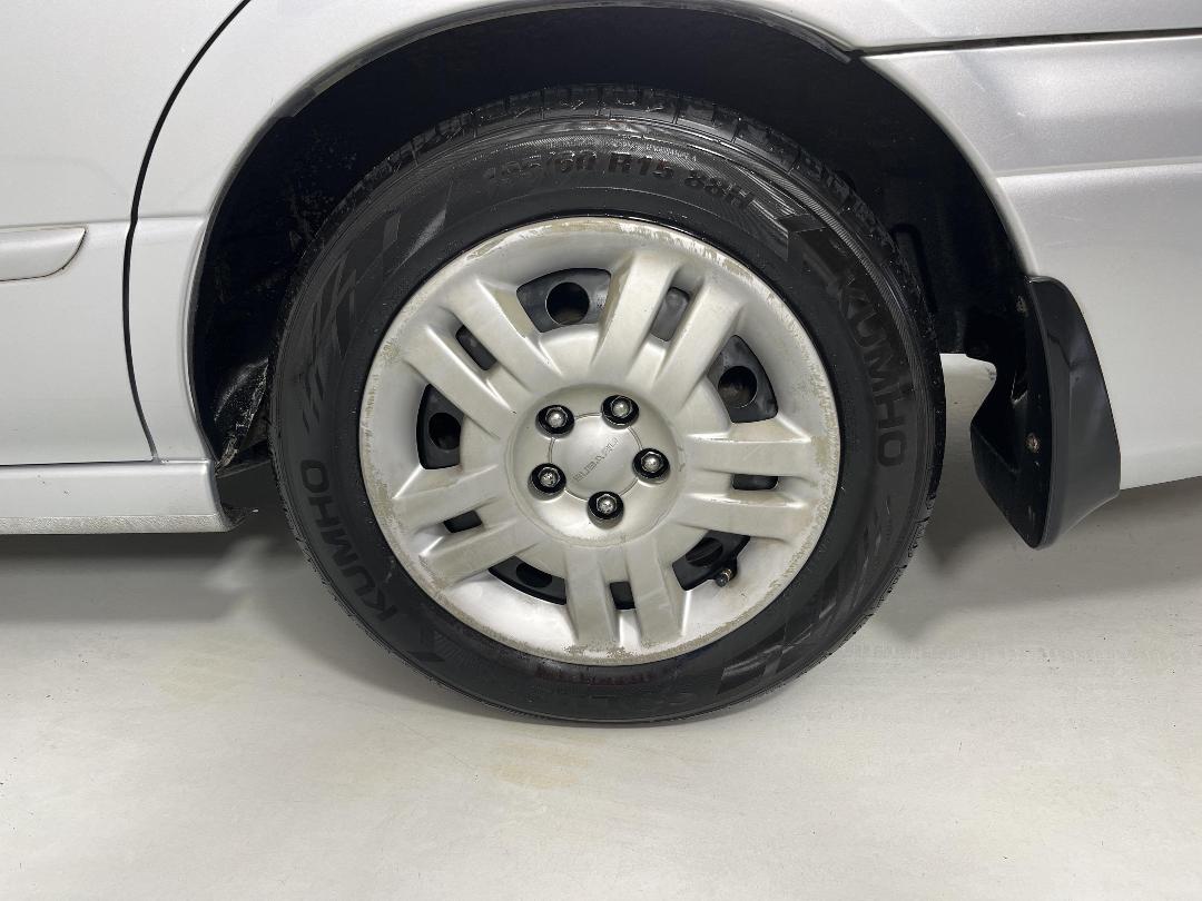 Photo '11' of Subaru Legacy