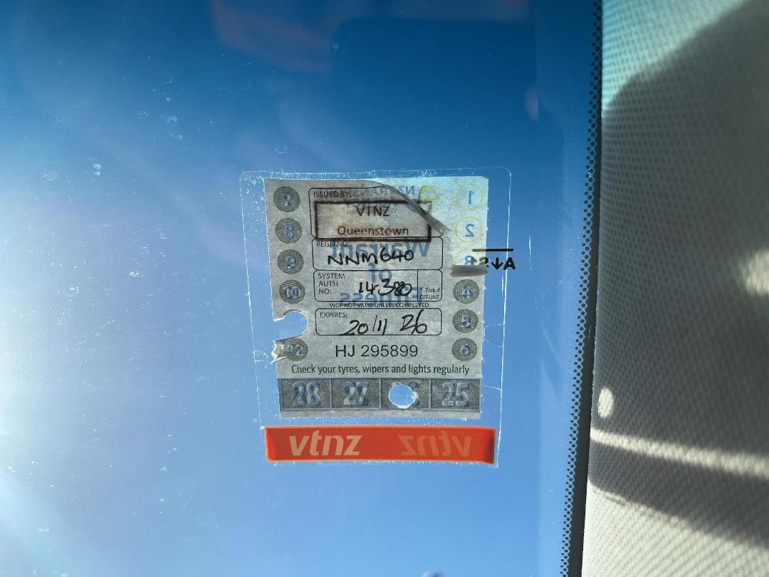 Photo '20' of Subaru Legacy