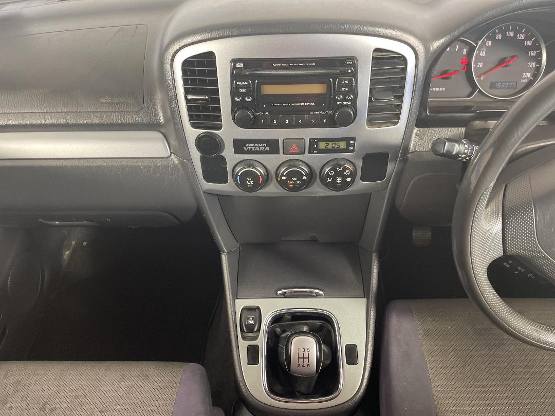 Photo '18' of Suzuki Grand Vitara