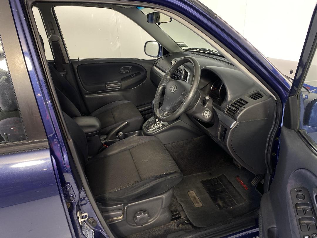 Photo '16' of Suzuki Grand Vitara Photo '16' of Suzuki Grand Vitara