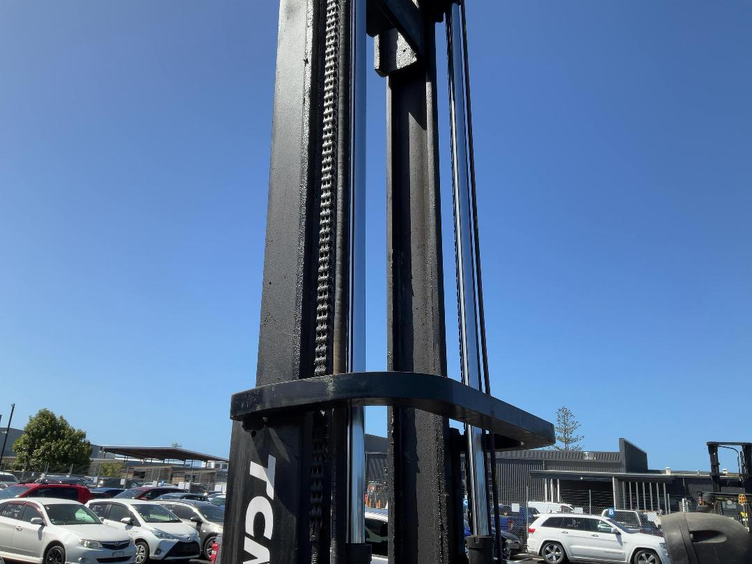 Photo '21' of TCM KG25T6 Forklift