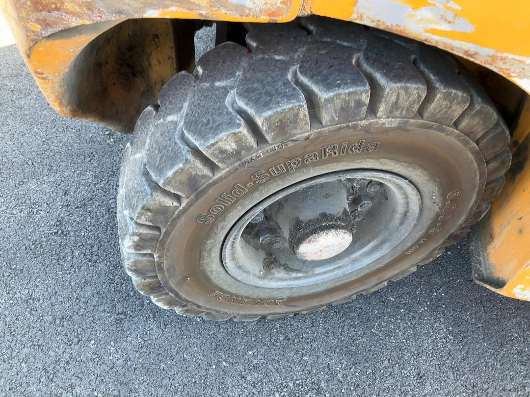 Photo '15' of TCM KG25T6 Forklift