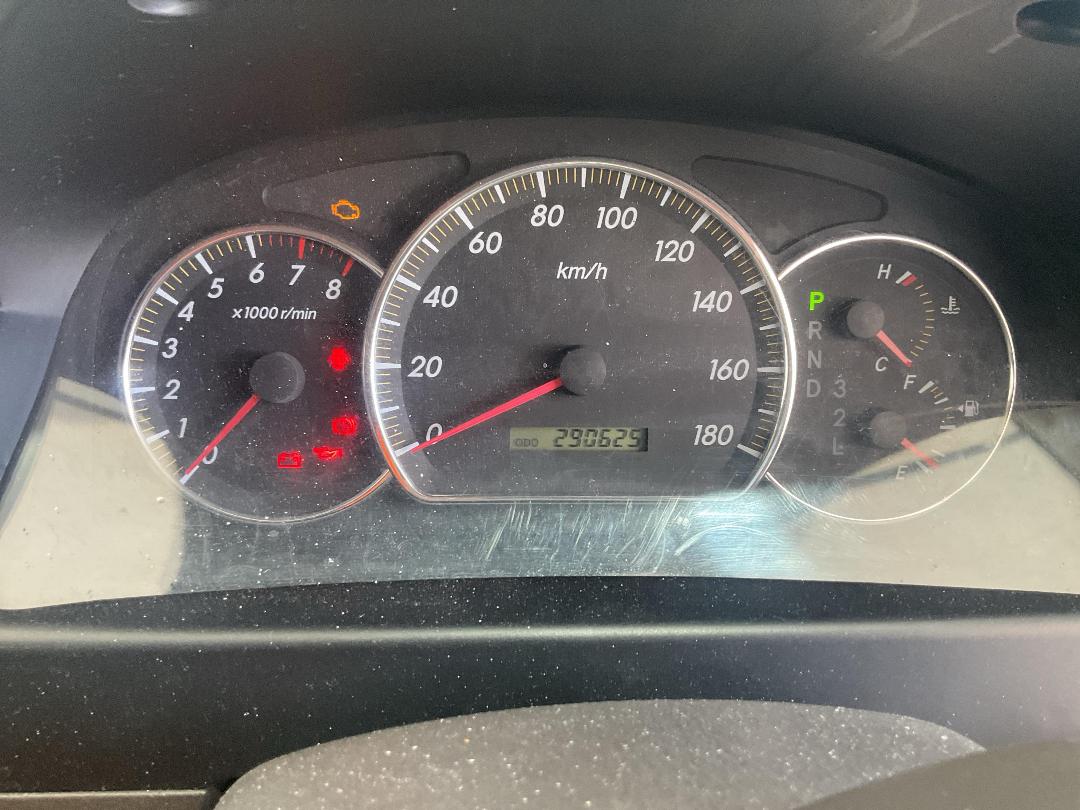 Photo '18' of Toyota Alphard V Photo '18' of Toyota Alphard V