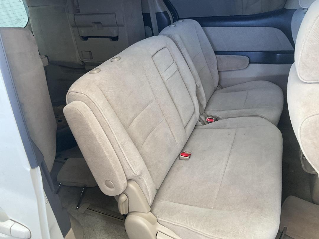 Photo '21' of Toyota Alphard V Photo '21' of Toyota Alphard V