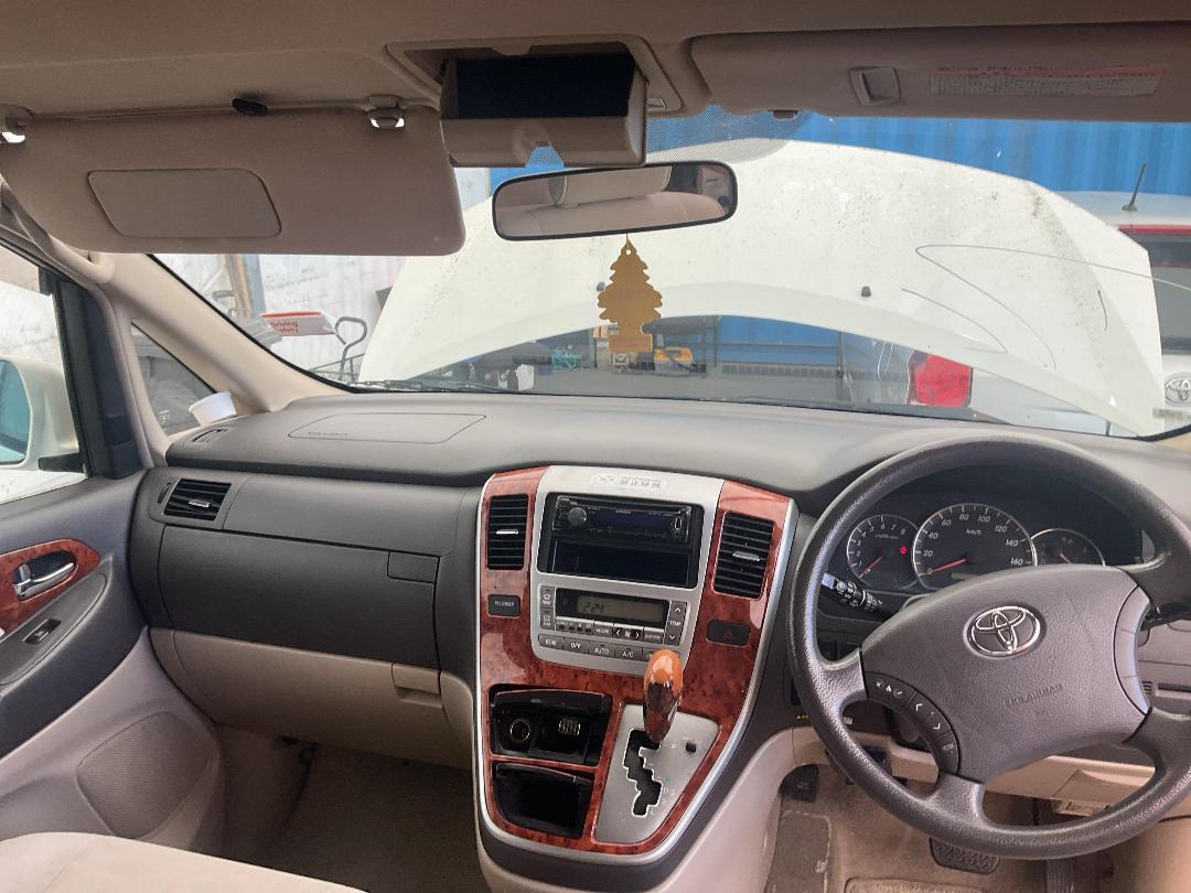 Photo '22' of Toyota Alphard V Photo '22' of Toyota Alphard V