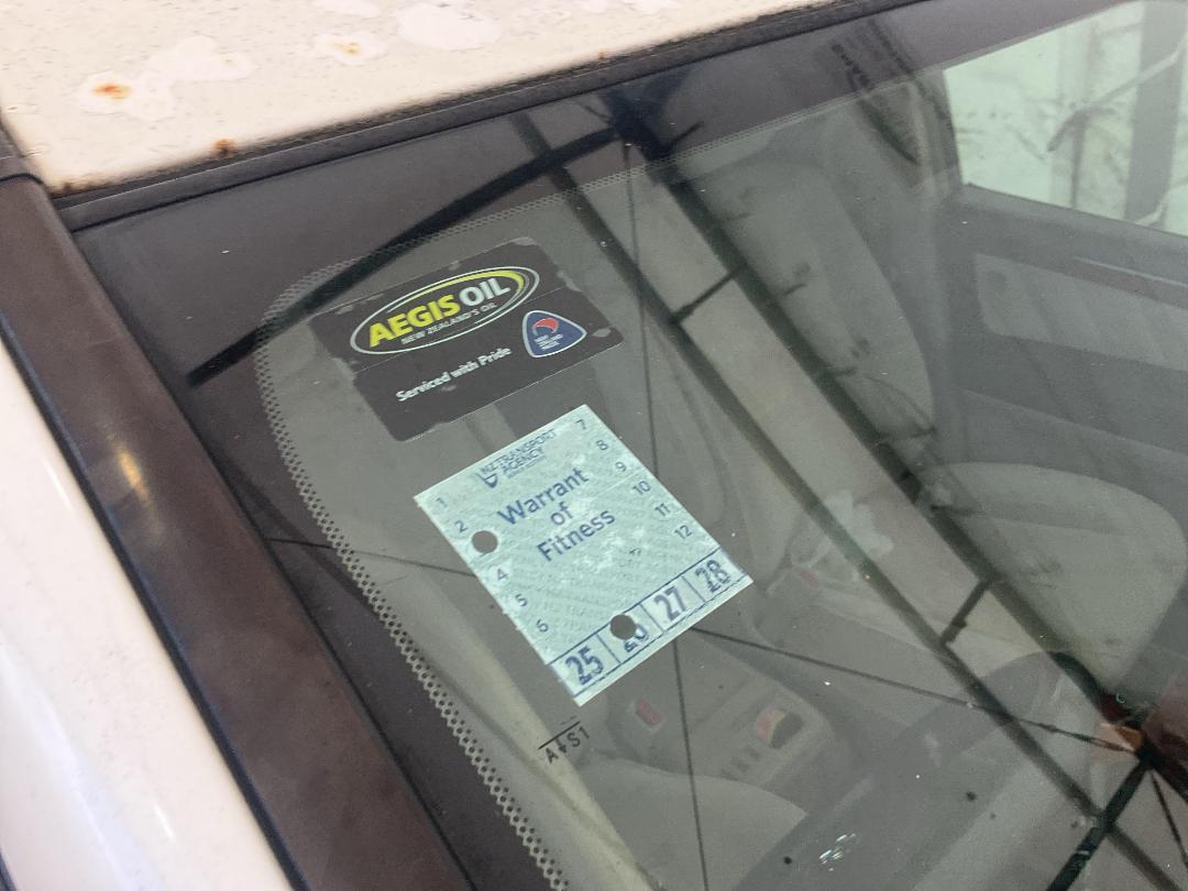 Photo '24' of Toyota Alphard V Photo '24' of Toyota Alphard V