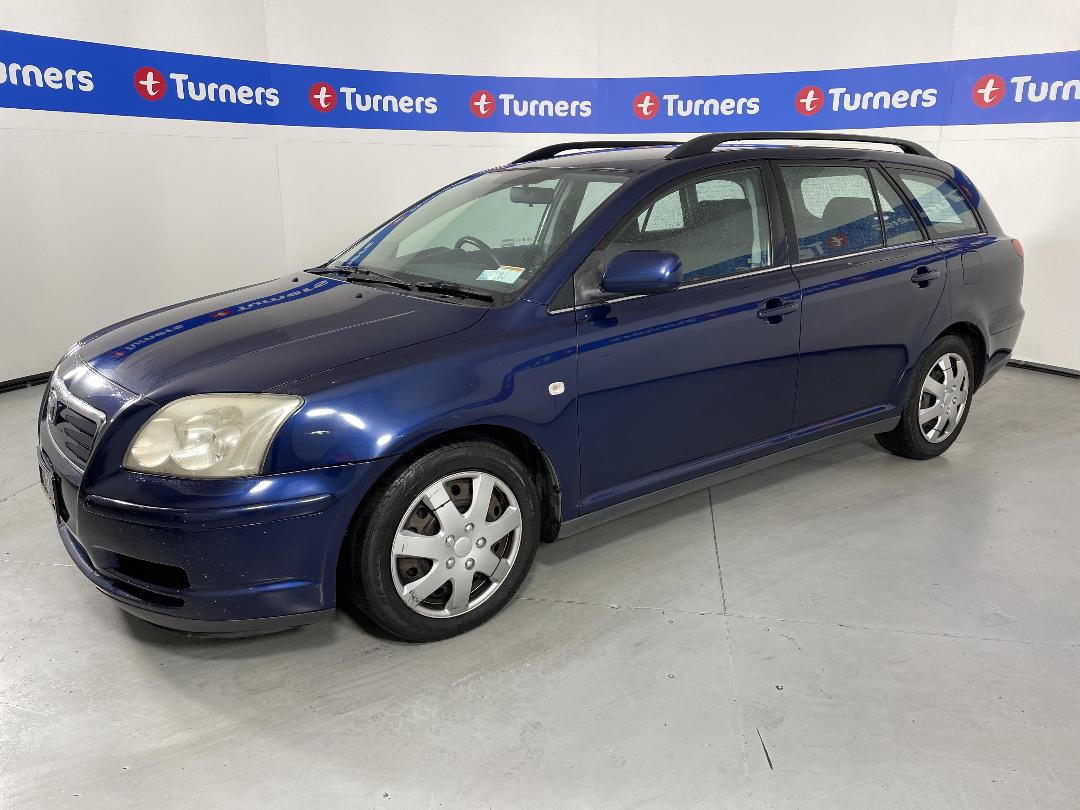 Photo '4' of Toyota Avensis