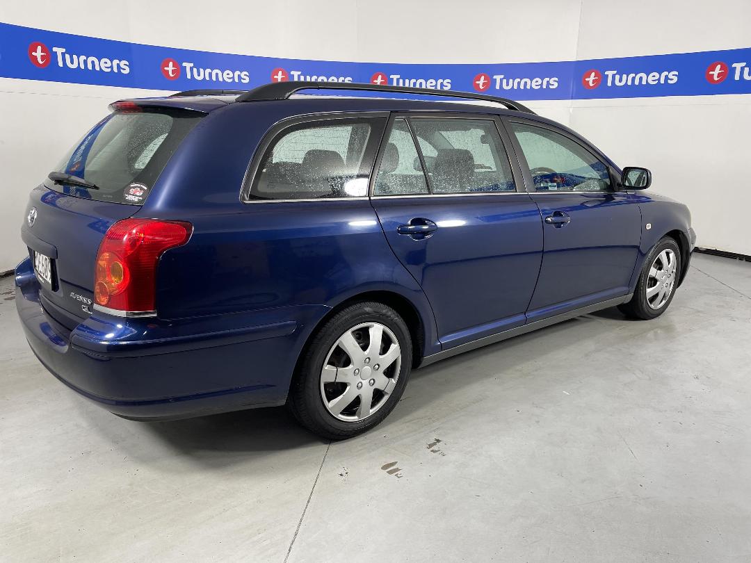 Photo '7' of Toyota Avensis