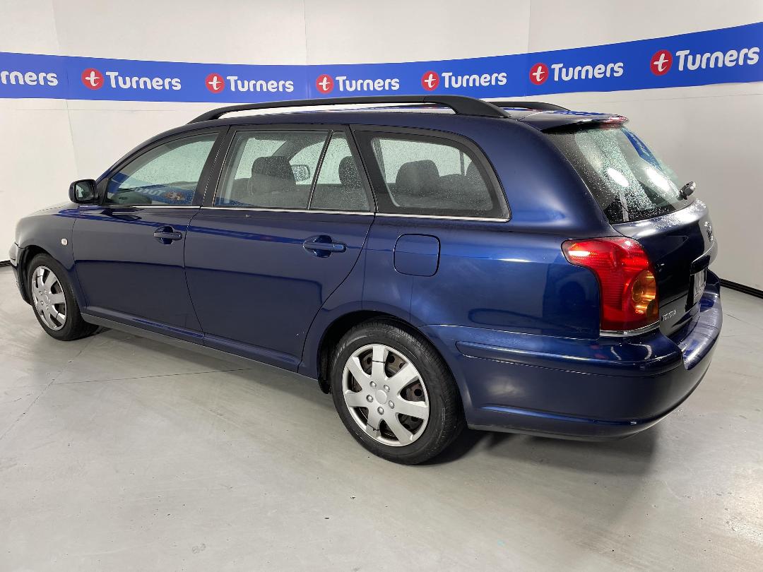 Photo '5' of Toyota Avensis