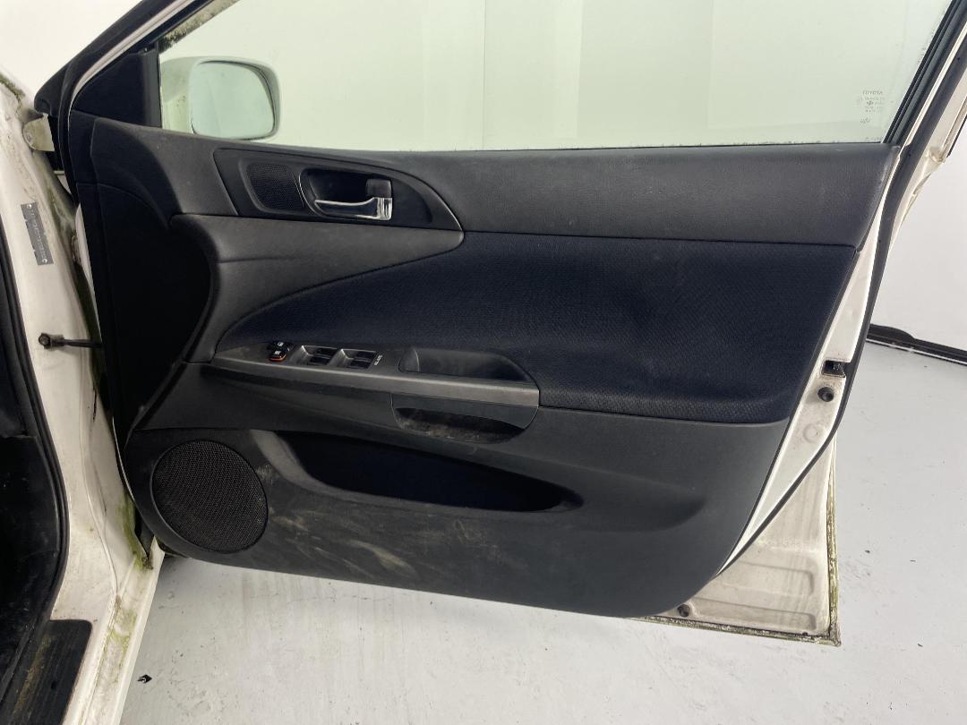 Photo '13' of Toyota Caldina Photo '13' of Toyota Caldina