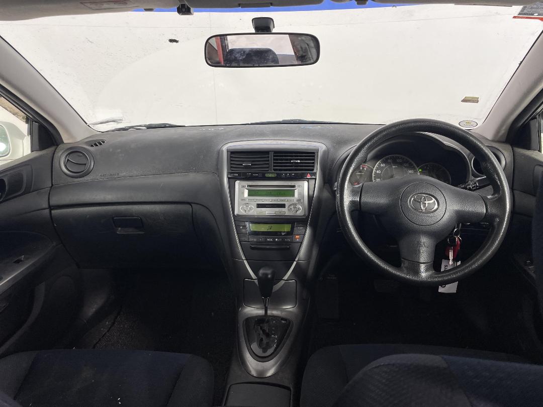 Photo '15' of Toyota Caldina Photo '15' of Toyota Caldina