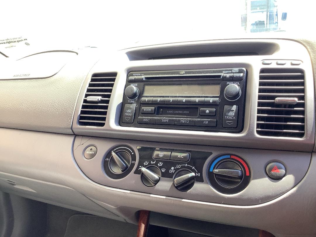 Photo '17' of Toyota Camry Ateva Photo '17' of Toyota Camry Ateva