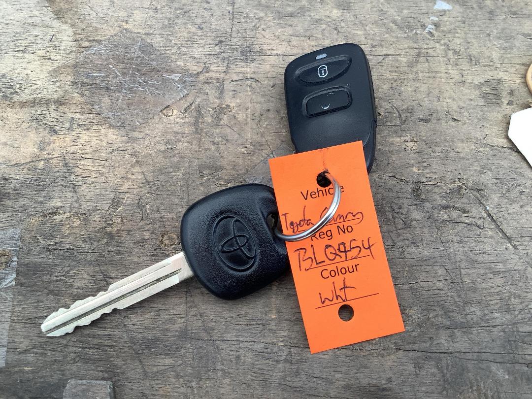 Photo '18' of Toyota Camry Ateva Photo '18' of Toyota Camry Ateva