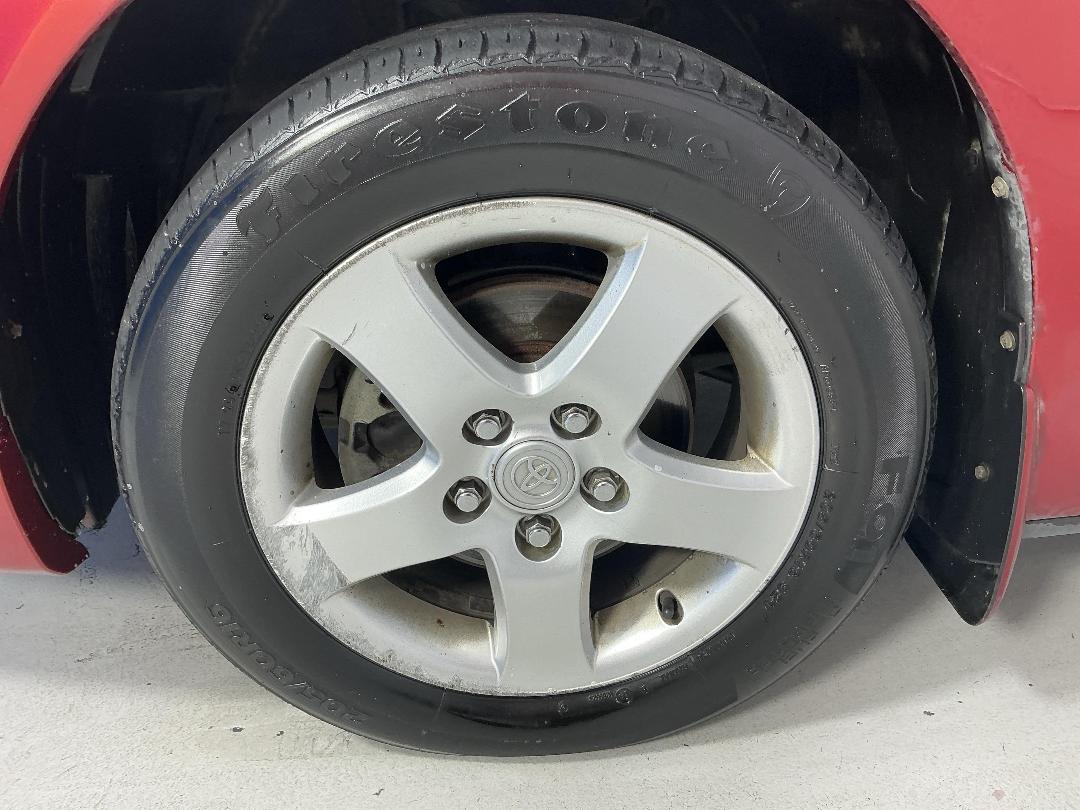 Photo '10' of Toyota Camry