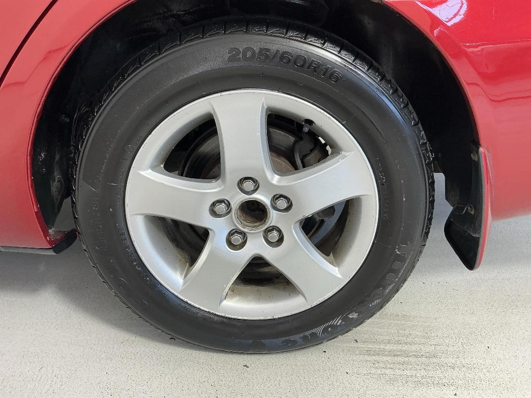 Photo '11' of Toyota Camry