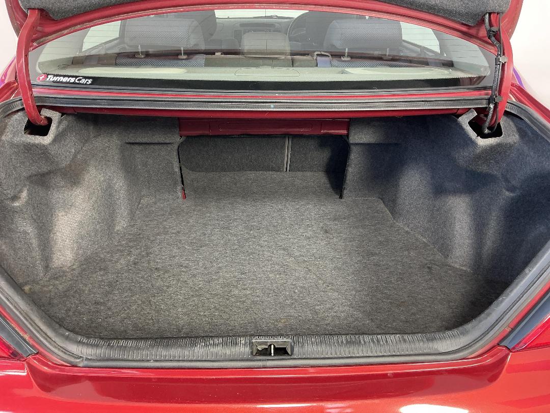 Photo '14' of Toyota Camry