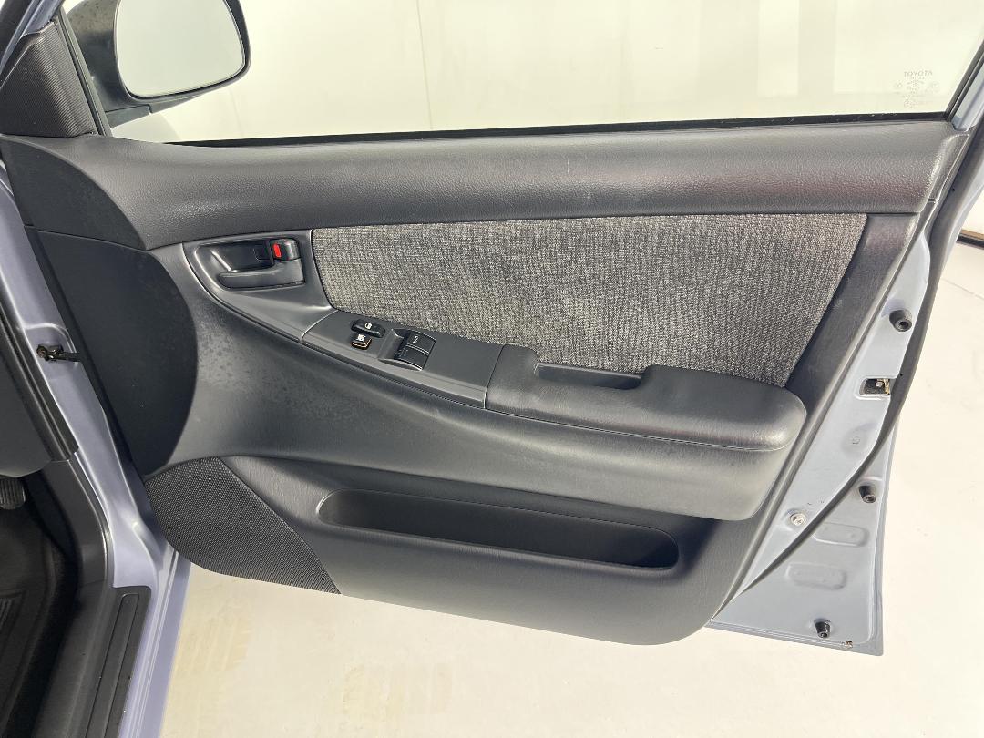 Photo '15' of Toyota Corolla