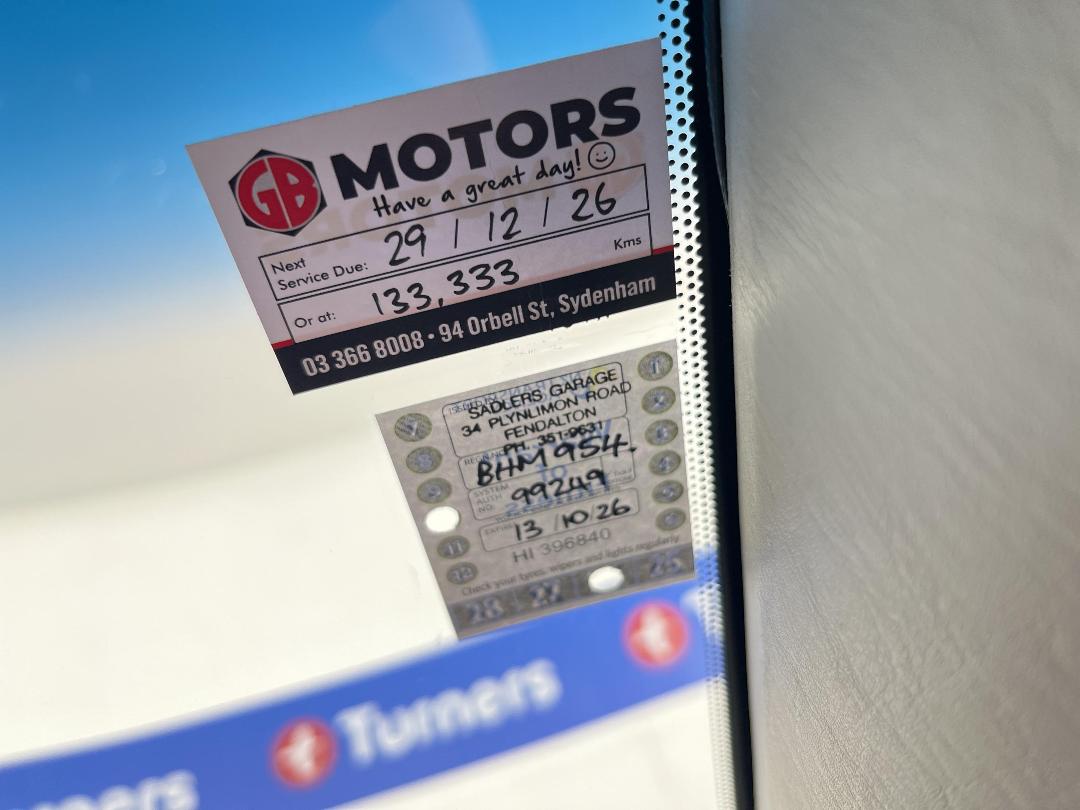 Photo '23' of Toyota Corolla