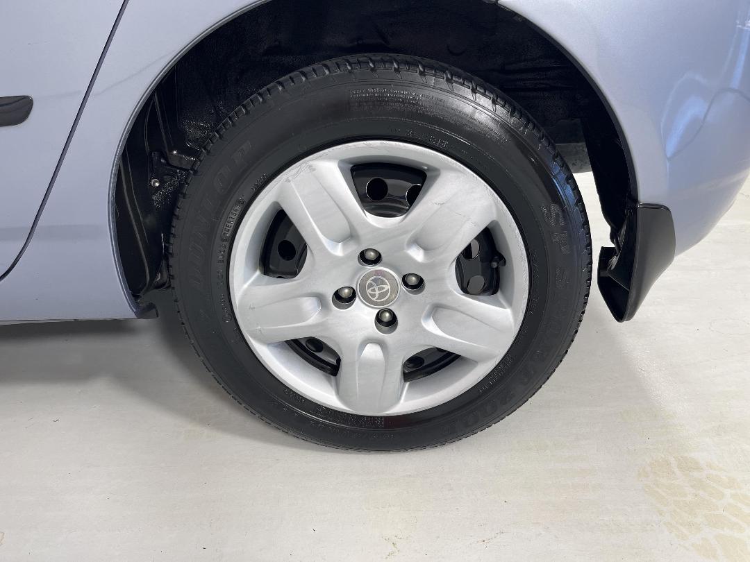 Photo '11' of Toyota Corolla