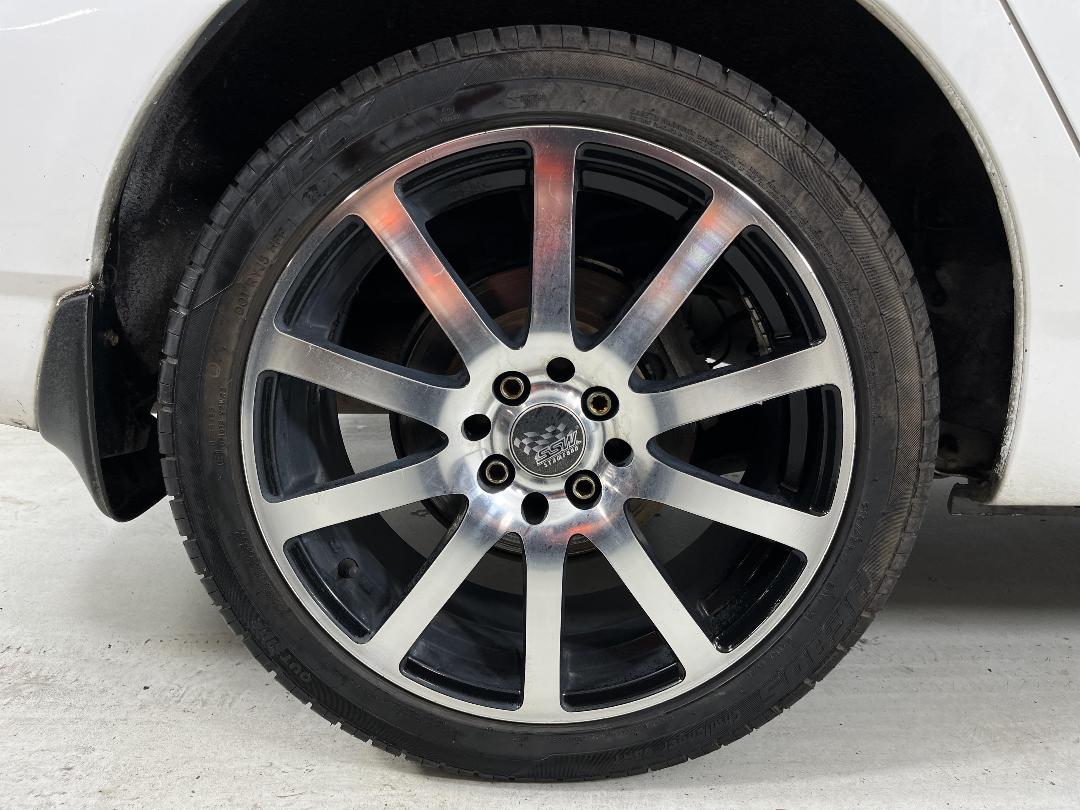 Photo '12' of Toyota Corolla