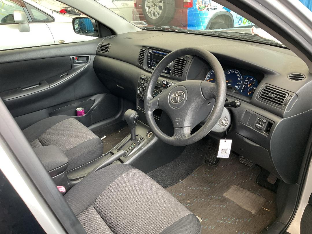 Photo '10' of Toyota Corolla Runx