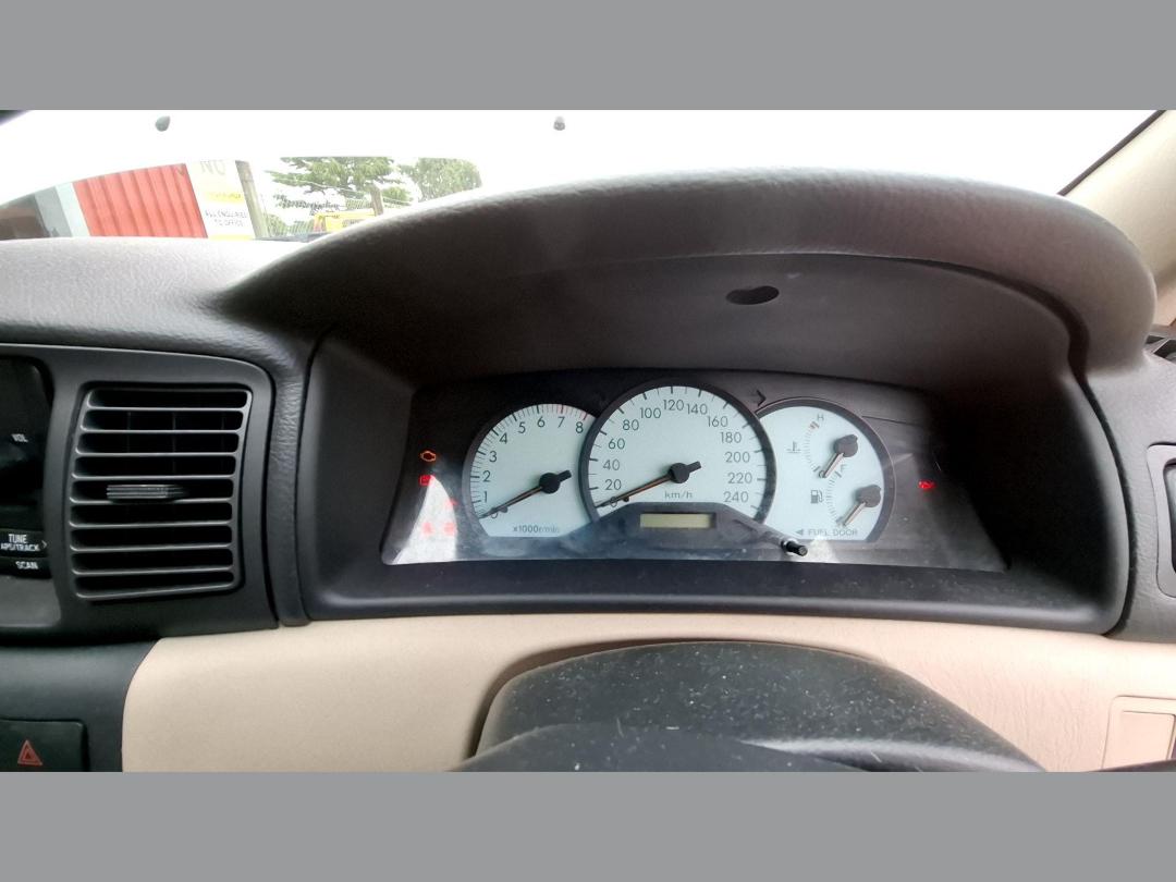 Photo '16' of Toyota Corolla GL